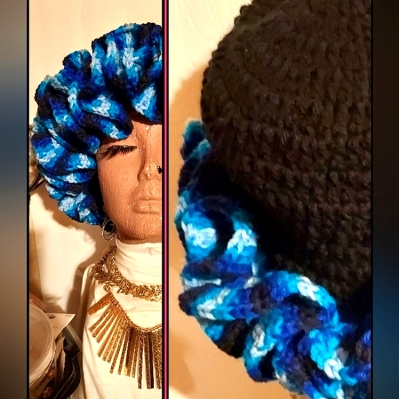 #L❤️VE:HANDMADE. Crochet Ruffle HAT - Picture 3 of 7